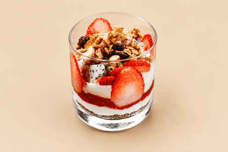 Strawberries & Yoghurt Cup