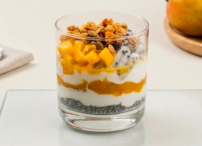 Mango Passion Fruit Yoghurt Cup