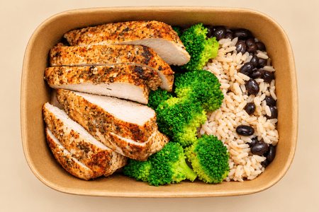 Jerk chicken breast 125g, Brown rice & black beans 100g, Broccoli 80g