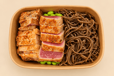 Togarashi-spiced tuna 150g, soba noodles 100, sautéed zucchini 80g